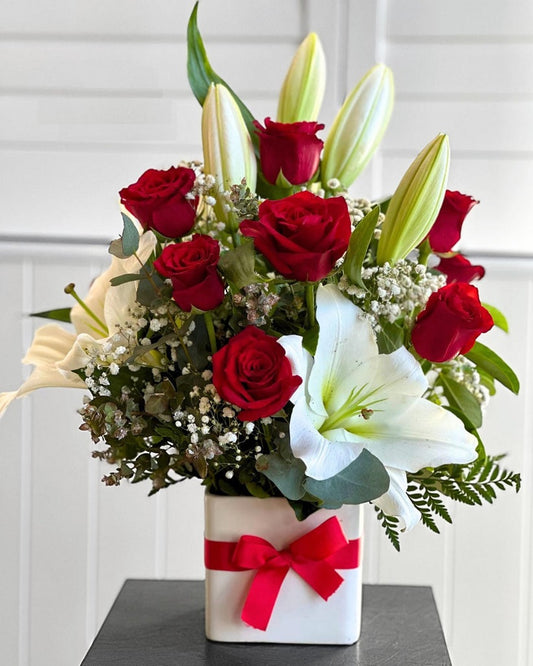 Elegant Rose & Lilly Box