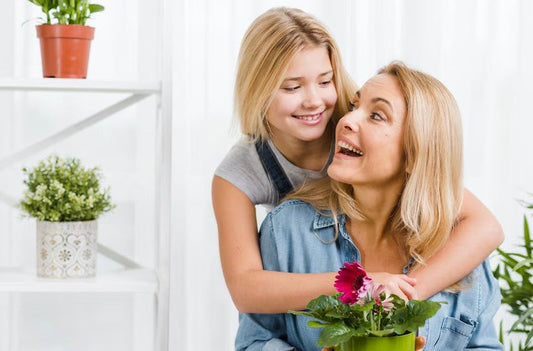 Why Fresh Flowers Are the Ultimate Mother’s Day Gift