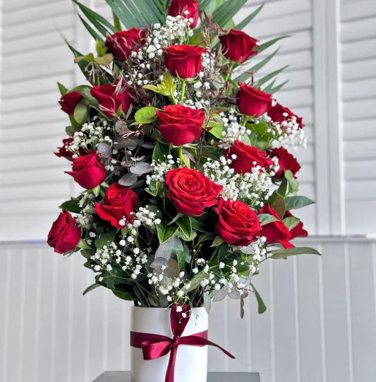 Majestic Red Roses Vase